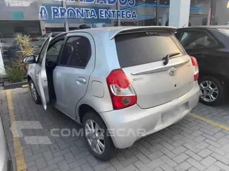 ETIOS 1.5 XLS 16V FLEX 4P AUTOMÁTICO