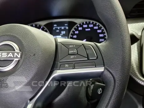 KICKS PLAY SENSE 1.6 16V FLEX AUT.