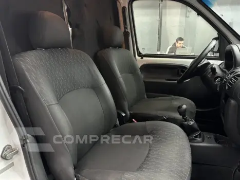 KANGOO - 1.6 EXPRESS 16V 4P MANUAL