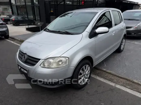 Volkswagen FOX 1.0 MI Route 8V 4 portas