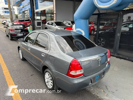 ETIOS XLS Sedan 1.5 Flex 16V 4p Mec.