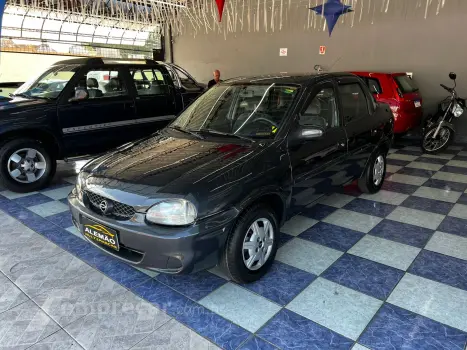 CORSA 1.0 MPFI Milenium Sedan 8V