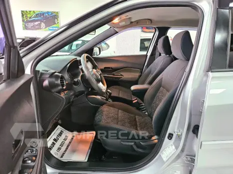 KICKS Active S 1.6 16V Flex Aut.