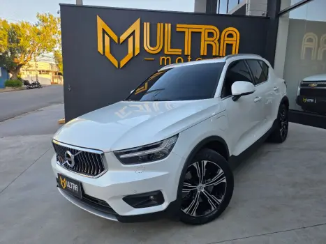 Volvo XC 40 T-5 INSCRIPTION 1.5 FWD (Híbrido) 5 portas