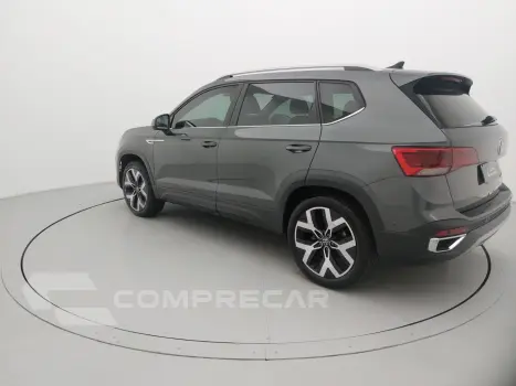 TAOS 1.4 250 TSI TOTAL FLEX HIGHLINE AUTOMÁTICO