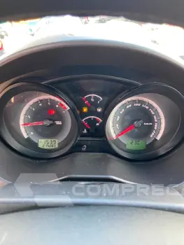 FIESTA 1.6 MPI Class Hatch 8V