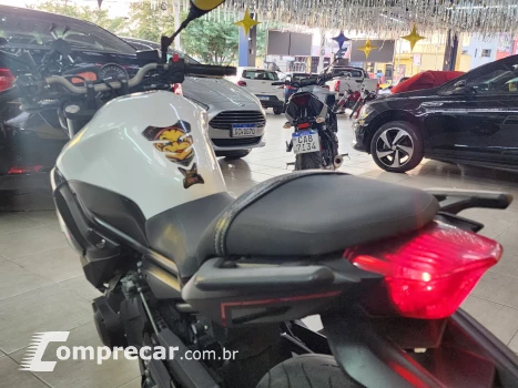 XJ6 N ABS