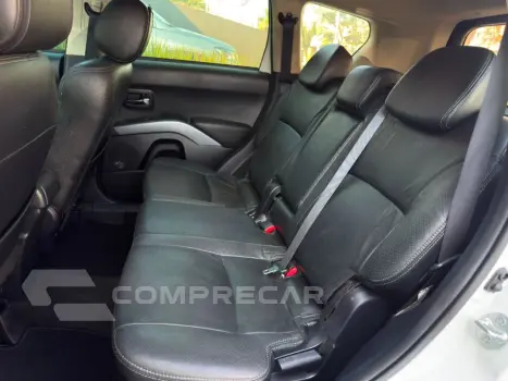 OUTLANDER 2.0 16V 160cv Aut.