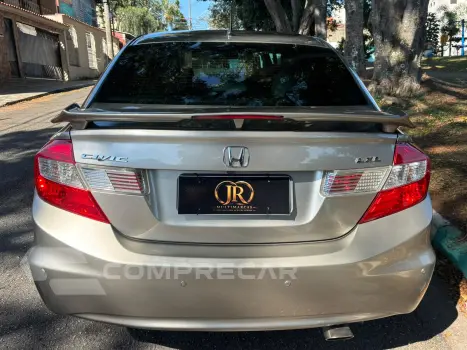 CIVIC 1.8 LXL 16V