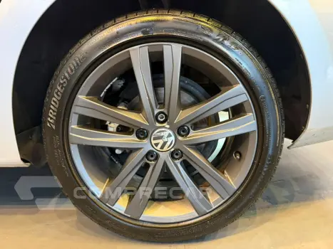 Jetta 2.0 Tsi Highline 211Cv Gasolina 4P Tiptronic