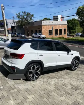 TAOS Highline 1.4 250 TSI Flex Aut.