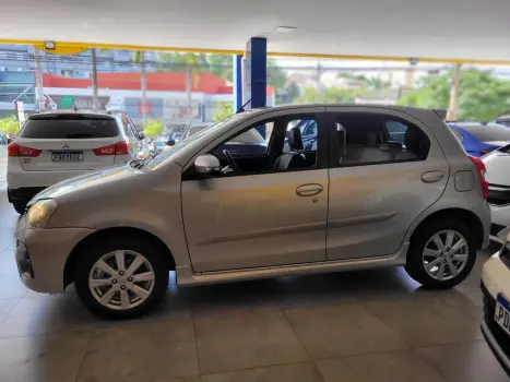 ETIOS XLS 1.5 Flex 5p Aut.