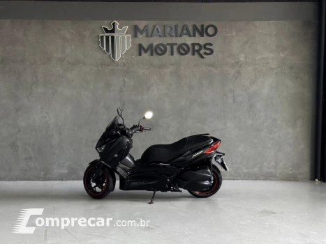XMAX 250 ABS