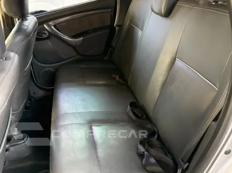DUSTER - 2.0 DYNAMIQUE 4X2 16V 4P AUTOMÁTICO