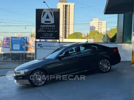 530E 2.0 16V Twinpower Híbrido M Sport Automático