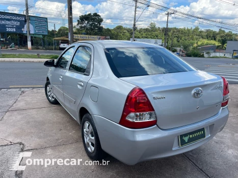 ETIOS 1.5 X Sedan 16V