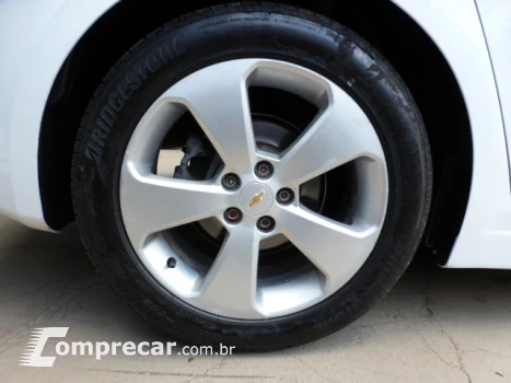 CRUZE 1.4 LT