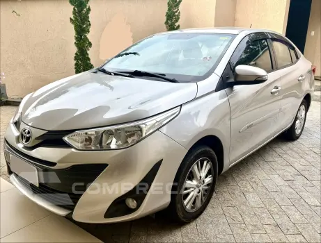 Toyota YARIS 1.5 16V Sedan XL Multidrive 4 portas