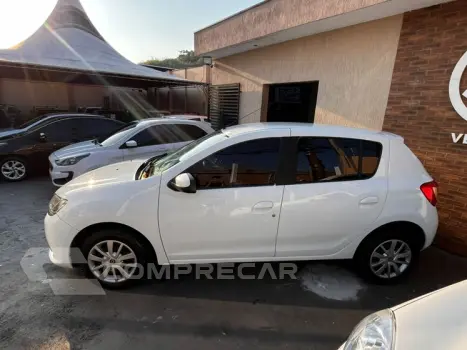 SANDERO