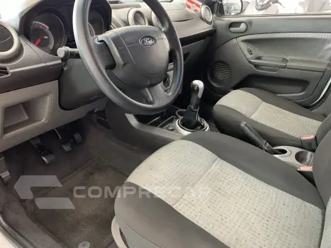 FIESTA 1.0 Rocam SE Sedan 8V