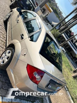Fiesta Sedan 1.0 8V Flex 4p