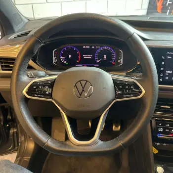 TAOS 1.4 250 TSI Highline