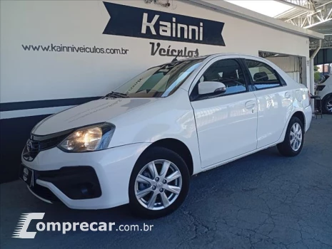 Toyota ETIOS 1.5 X Plus Sedan 16V 4 portas