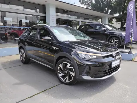 Volkswagen NIVUS 1.0 200 TSI TOTAL FLEX HIGHLINE AUTOMÁTICO 4 portas