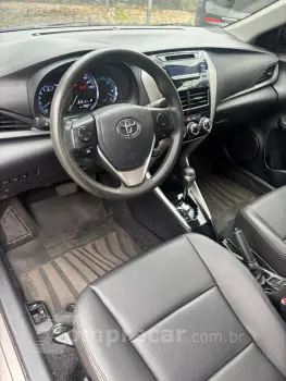 YARIS 1.5 16V Sedan XL