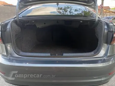 JETTA - 1.4 250 TSI TOTAL COMFORTLINE TIPTRONIC