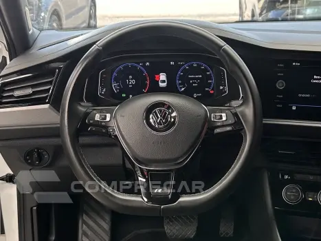 JETTA 1.4 250 TSI TOTAL FLEX R-LINE TIPTRONIC