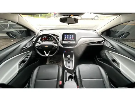 ONIX 1.0 TURBO FLEX PLUS PREMIER AUTOMÁTICO