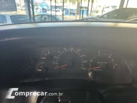 F-250 - 4.2 XLT 4X2 CS TURBO INTERCOOLER 2P MANUAL
