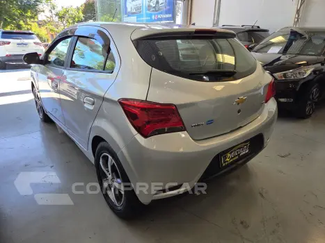 ONIX 1.4 MPFI LTZ 8V FLEX 4P AUTOMÁTICO