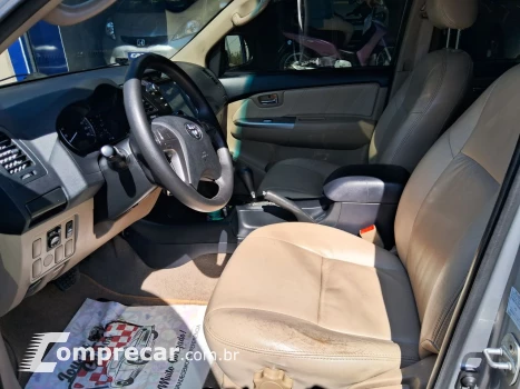 Hilux SW4 2.7 16V 4P FLEX SR 7 LUGARES AUTOMÁTICO