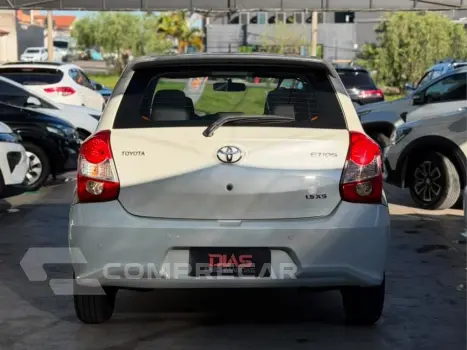 ETIOS 1.5 XS 16V FLEX 4P AUTOMÁTICO