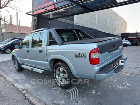 S10 2.4 FLEX EXECUTIVE CABINE DUPLA