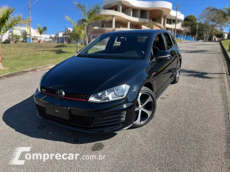 Volkswagen GOLF 2.0 TSI GTI 16V TURBO GASOLINA 4P AUTOMÁTICO 4 portas