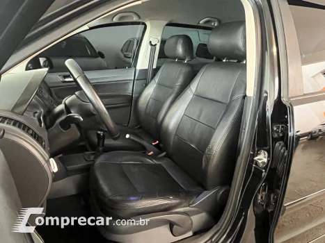 POLO 1.6 MI 8V