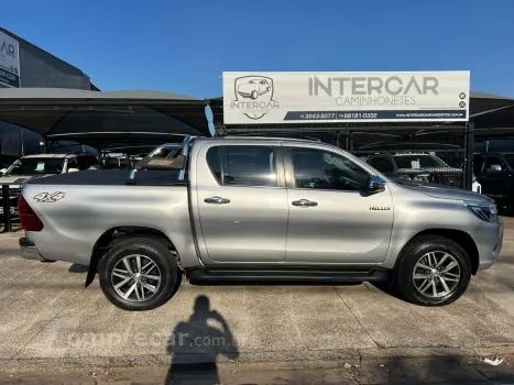 Toyota HILUX 2.8 D-4d Turbo CD SRX 4X4 4 portas