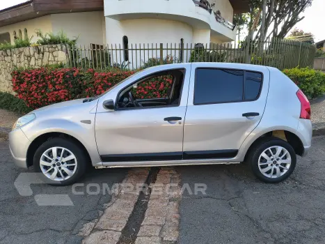 SANDERO 1.6 Expression 8V Hi-torque
