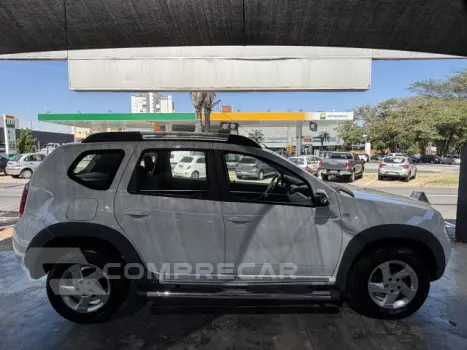 DUSTER - 1.6 DYNAMIQUE 4X2 16V 4P MANUAL