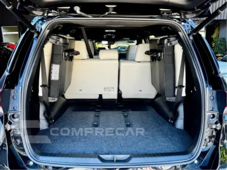 HILUX SW4 2.8 D-4D TURBO DIESEL DIAMOND 7L 4X4 AUTOMÁTICO