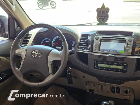 HILUX SW4 3.0 SRV 4X4 7 Lugares 16V Turbo Intercooler