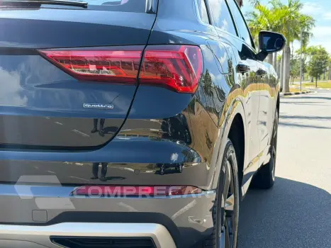 Q3 2.0 40 TFSI Prestige Quattro