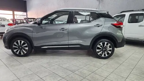 KICKS SL 1.6 16V FlexStar 5p Aut.