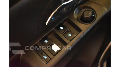CRUZE SEDAN - 1.8 LT 16V 4P AUTOMÁTICO