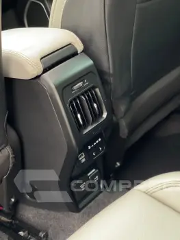 COMMANDER 1.3 T270 Turbo Overland