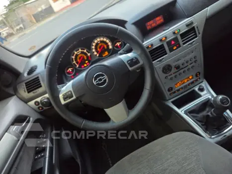 Vectra Elegan. 2.0 MPFI 8V FlexPower Mec