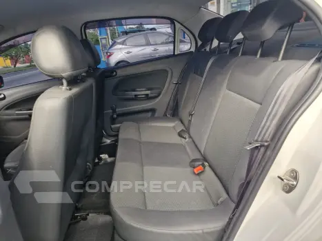 VOYAGE 1.0 12V MPI TOTALFLEX 4P MANUAL